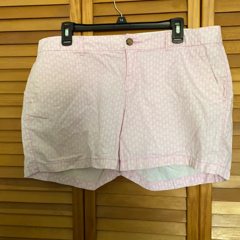 Pink with pineapple print short